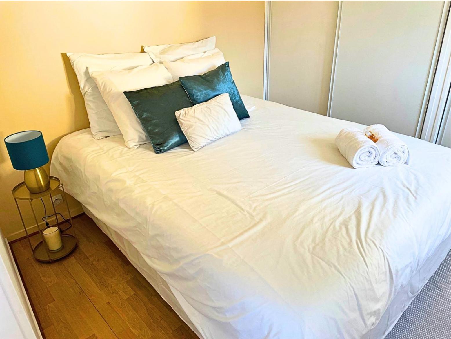 Appart Cosy Renove Avec Ac Hypercentre Nemours Eksteriør bilde